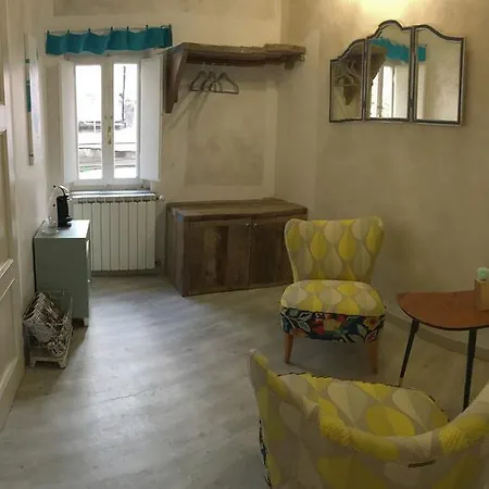24h Maison d'hôtes Lucques