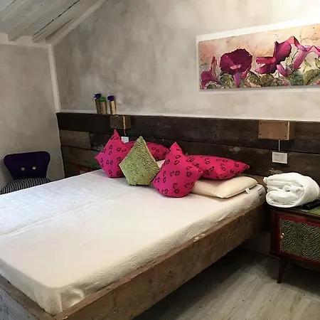 Maison d'hôtes 24h Lucques