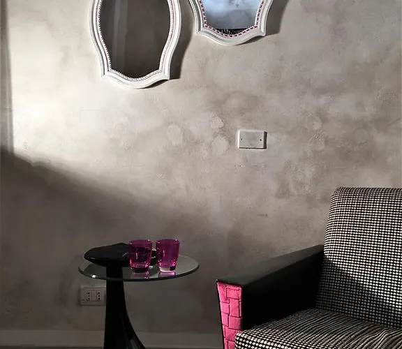 ゲストハウス 24h 3*