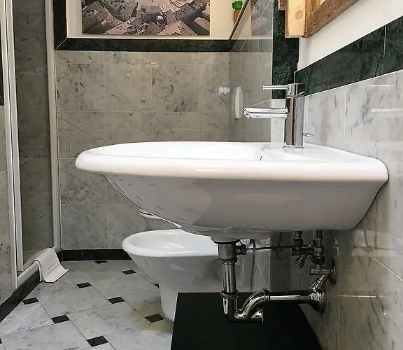 24h ゲストハウス ルッカ