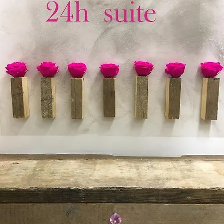 24h Affittacamere Lucca