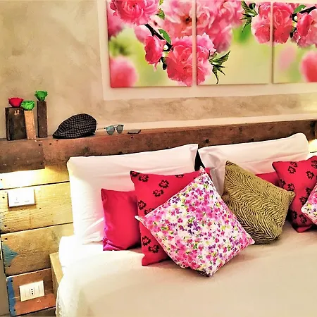 24h Affittacamere Lucca